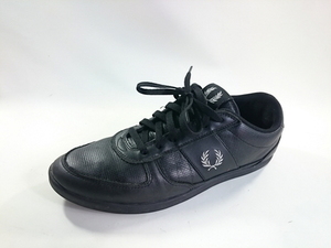 [270]FRED PERRY b3024